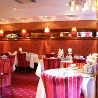 朝食のお部屋。近くのカフェで朝食をとるのもいいですよ