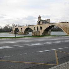 アヴィニヨンのシンボル☆サン・ベネゼ橋