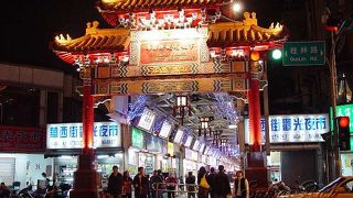 一見きらびやかだが・・・