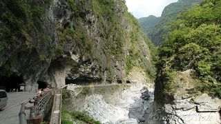 太魯閣は歩いて楽しむ