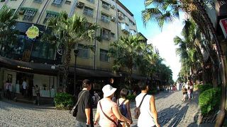 作られた街という印象