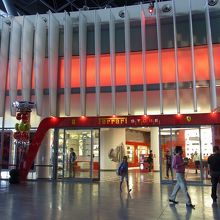 お土産屋さんの入り口。