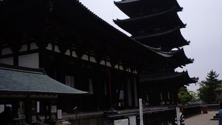 現在中金堂再建中です