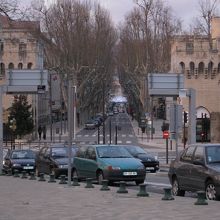 アヴィニヨン駅から見た、レピュブリック通り☆