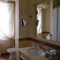 お湯の溢れ出しには注意