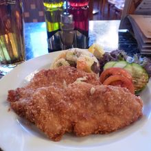 ツーリストメニュー・とんかつ　２８０コルナ