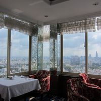 専用ラウンジで朝食　眺望良し