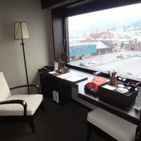 赤レンガ倉庫と函館山がよく見えました