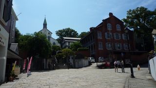 （大浦天主堂）--- 長崎県を代表する観光スポットです。多分一番かな？