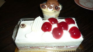 毎月のように新作が出る、ケーキが美味しい和菓子店