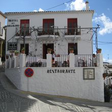 こちらも昨年。２月なのにこの青空！！