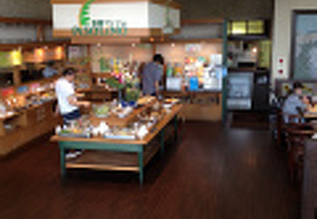 ピザやパスタはおいしいんですが・・・