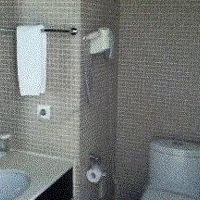 ドロスホテルバスルーム