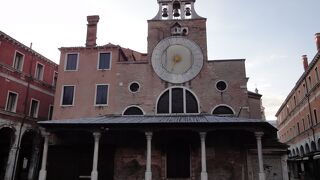 ベネツィア最古の聖堂だとか・・・