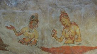 シギリヤ　魅惑の微笑み