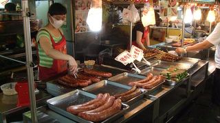 士林夜市　台湾B級グルメの宝庫