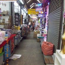 平日は休んでるとこもあるけれど。