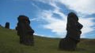 モアイ切り出し場は圧巻