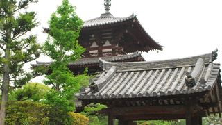 薬師寺西塔拝観の翌日に同じ西岡氏の手がけた塔を