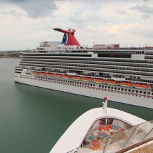 客船からのポートカナベラルの眺望