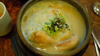おいしいサムゲタンはここ