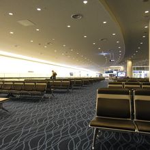 国際線ターミナル　搭乗ゲート付近の様子