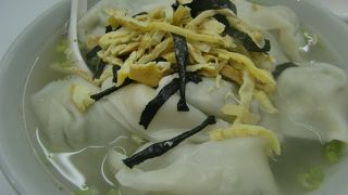 野菜たっぷり巨大ワンタン