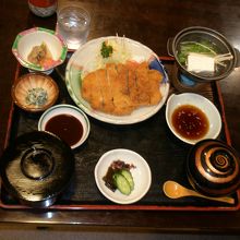 とんかつ定食