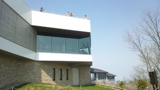 建物がリニューアルオープンされたばかり