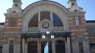 時代を感じる駅舎