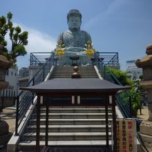 清盛が出家した能福寺にあります