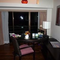 ちょっと大きなテーブル