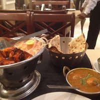 チキンティカ＆エッグカリー＆バターナン