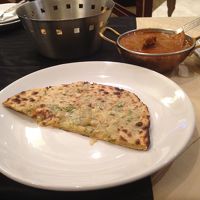  チキンカレー＆アル、パラタ