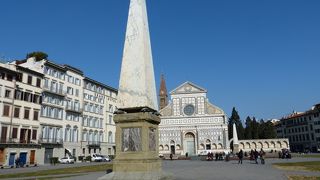 モニュメントを支えるカメさんたちがかわいい！