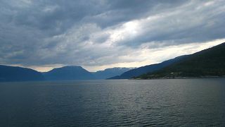 ソグネフィヨルドは世界一長い