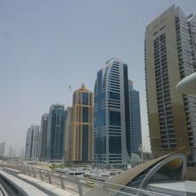 ビル郡もドバイらしい風景