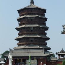 中国最古の木造建築「応県木塔」』by マンボウのお城｜応県木塔