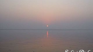 ガンガーの夜明け