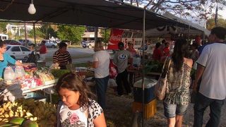 【木曜ナイトマーケット】場所が変更になったのでレンタカーした日に行くのがいいかも！