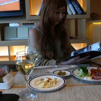 ラウンジのカクテルタイム