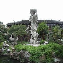 留園の特徴的な風景だと思います。