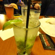 モヒート、アルコールちょっとキツ目