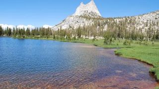 ヨセミテバレー以外がお薦め