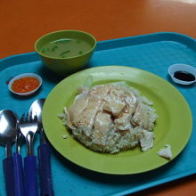 やっぱりチキンライスも食べなくちゃ