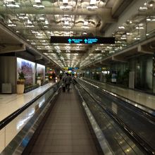 とにかく広すぎます〜