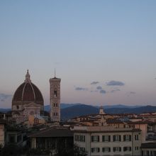 グランドホテルミネルバ屋上より