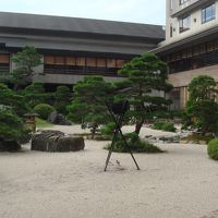 きれいに手入れされた庭園。