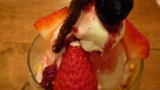 倉敷散策の合間にフルーツパフェ！