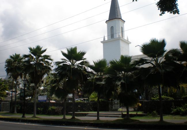 フリヘエ・パレスと教会